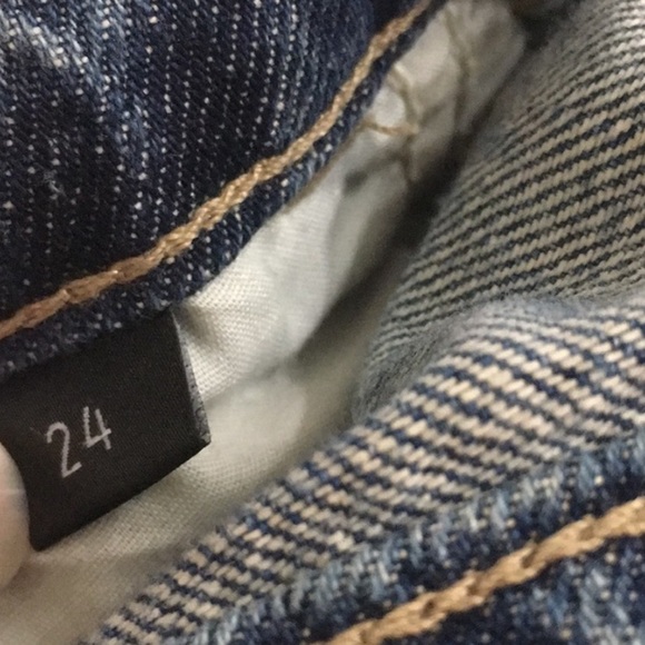 EUC Flying Monkey Button Fly Crop Fray Jeans - Picture 12 of 12